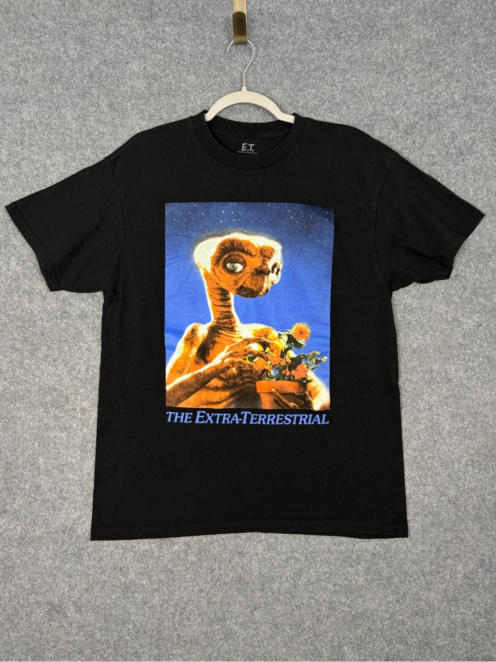 E.T. The Extra-Terrestrial Black Graphic Movie Tee Large